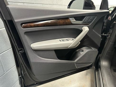 Used 2018 Audi Q5 2.0T Premium AWD/4WD image 15