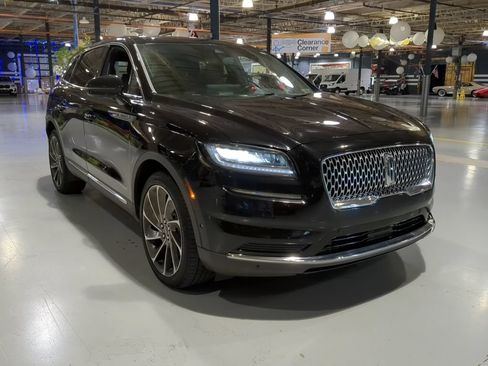 Used 2021 Lincoln Nautilus Reserve w/ Equipment Group 201A AWD/4WD image 5