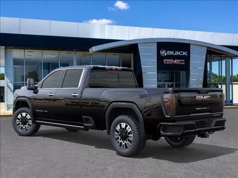 New 2026 GMC Sierra 3500 Denali w/ Denali Reserve Package image 3