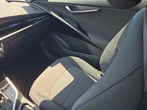 New 2026 Kia Niro LX FWD image 15