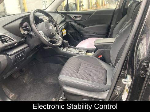Used 2023 Subaru Forester Premium AWD/4WD image 12