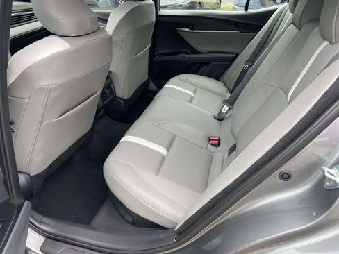 Used 2026 Toyota Camry SE w/ Convenience Package FWD image 18