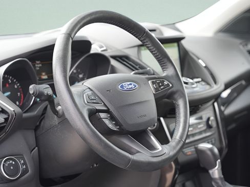 Used 2017 Ford Escape Titanium w/ Canadian Touring Package AWD/4WD image 25