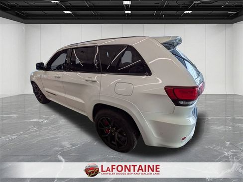 Certified 2018 Jeep Grand Cherokee SRT w/ Trailer Tow Group IV image 3