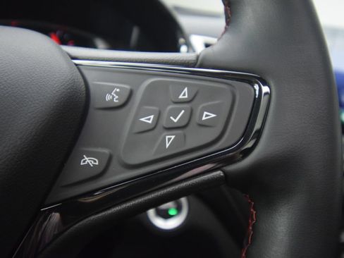 Used 2023 Chevrolet Equinox RS w/ RS Leather Package AWD/4WD image 37
