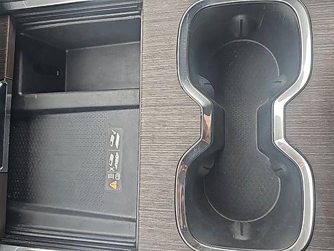 Certified 2024 GMC Acadia Denali w/ LPO, Floor Liner Package image 27