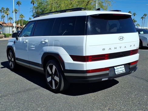 Used 2025 Hyundai Santa Fe Limited image 5