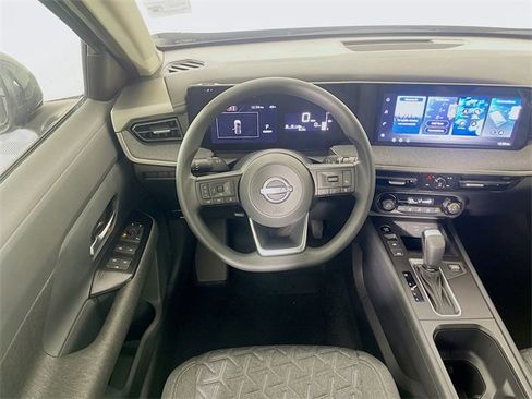 New 2026 Nissan Kicks SV image 15