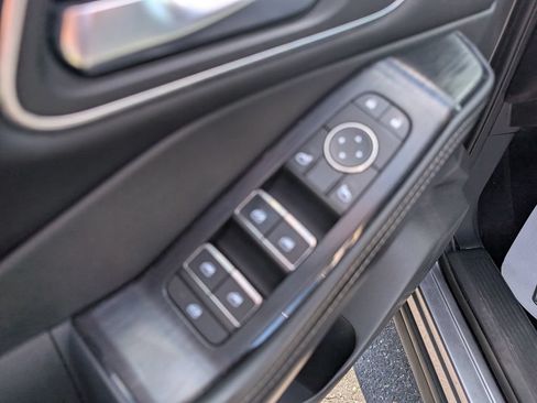 Used 2021 Nissan Rogue SL w/ Premium Package AWD/4WD image 15