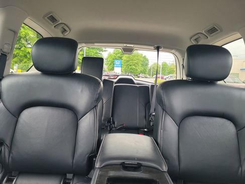Used 2024 INFINITI QX80 Luxe AWD/4WD image 23