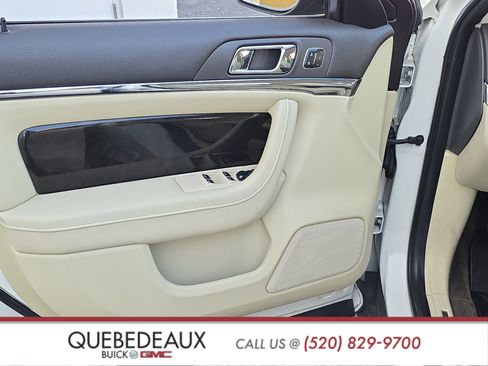 Used 2013 Lincoln MKS FWD image 9