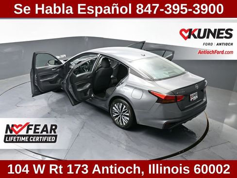 Used 2024 Nissan Altima 2.5 SV image 57