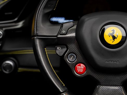 Used 2017 Ferrari 488 Spider RWD image 38