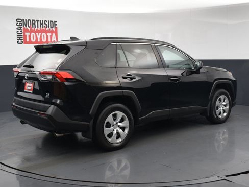 Used 2019 Toyota RAV4 LE w/ All Weather Liner Package AWD/4WD image 4