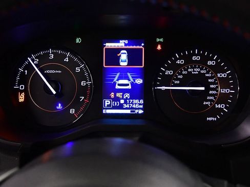 Used 2023 Subaru Crosstrek 2.0i Premium AWD/4WD image 15