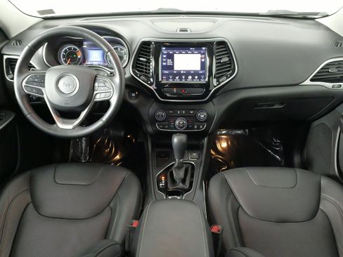 Used 2019 Jeep Cherokee Limited image 35