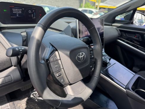 Used 2023 Toyota bZ4X FWD w/ Weather Package image 21