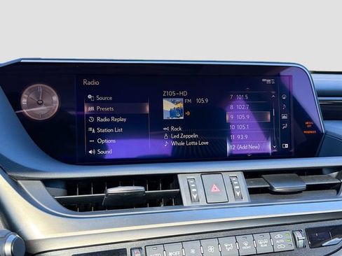 Used 2019 Lexus ES 300h w/ Premium Package image 28