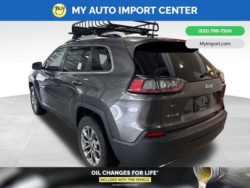 Used 2019 Jeep Cherokee Latitude Plus w/ Comfort/Convenience Group image 5