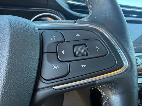 Used 2021 Buick Encore GX Essence w/ Advanced Technology Package image 11