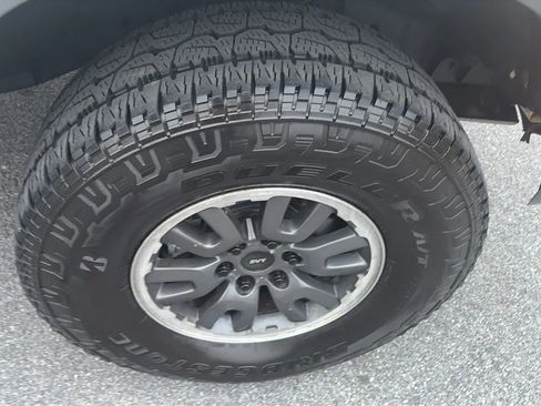 Used 2011 Ford F150 Raptor w/ Raptor Luxury Pkg image 28