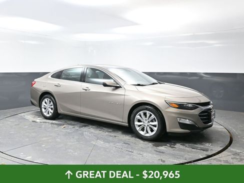 Used 2025 Chevrolet Malibu LT image 5