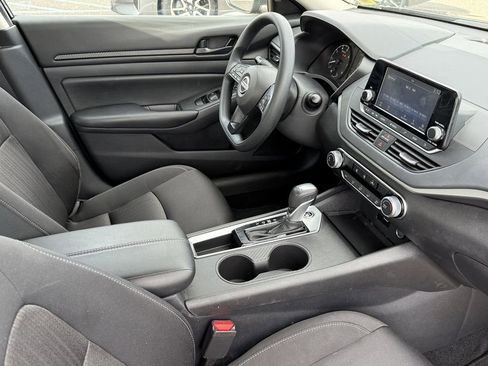 Certified 2024 Nissan Altima 2.5 S image 24