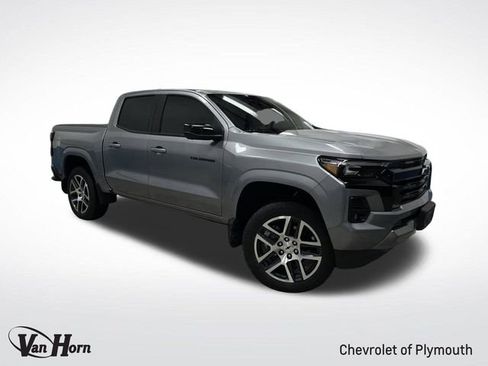 Used 2024 Chevrolet Colorado Z71 w/ Z71 Convenience Package 2 image 1