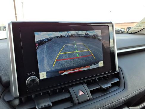 Certified 2025 Toyota RAV4 LE image 23