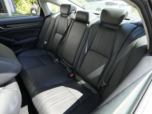 Used 2021 Honda Accord EX-L image 24
