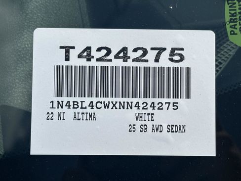 Used 2022 Nissan Altima 2.5 SR AWD/4WD image 15