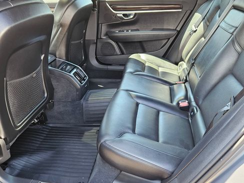 Used 2018 Volvo S90 T5 Momentum w/ Convenience Package AWD/4WD image 23