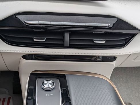 New 2026 Buick Enclave Avenir w/ Super Cruise Package image 23