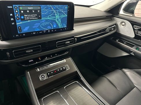 New 2026 Lincoln Aviator Reserve AWD/4WD image 28