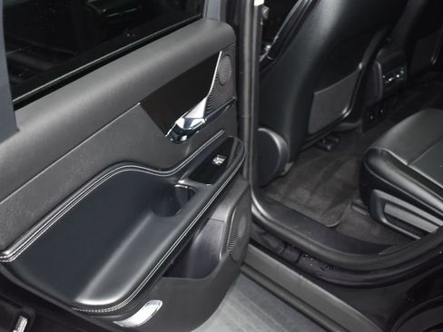 Used 2024 Lincoln Corsair Grand Touring w/ Equipment Group 301A image 12