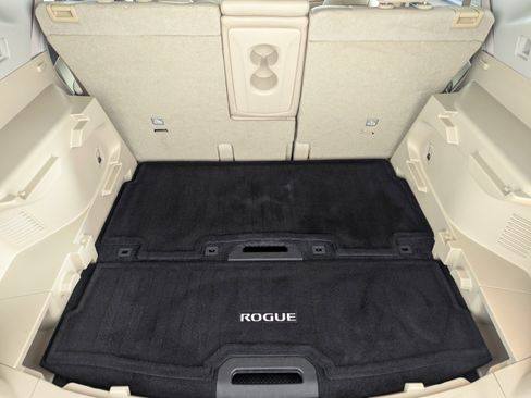 Used 2016 Nissan Rogue SL image 20