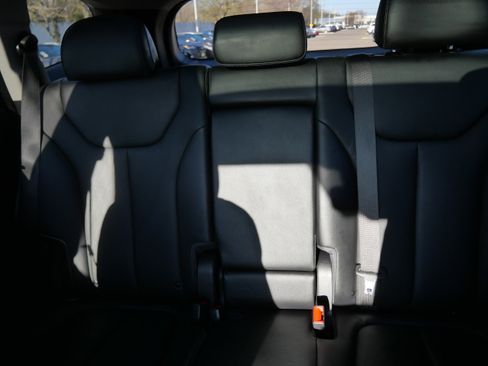 Used 2023 Hyundai Santa Fe Limited AWD/4WD image 13