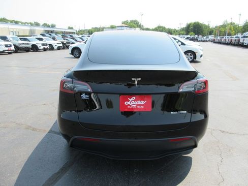 Used 2024 Tesla Model Y Performance AWD/4WD image 6