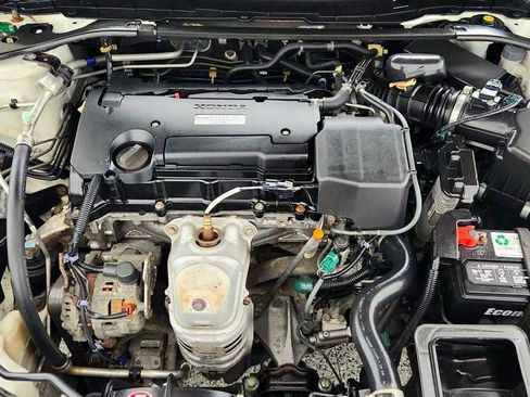 Used 2017 Honda Accord Sport image 25