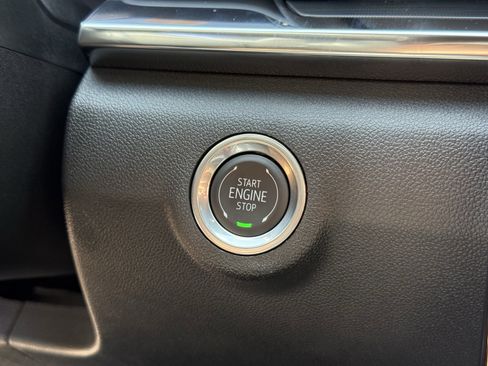 Used 2026 GMC Terrain Elevation w/ Elevation Premium Package FWD image 23