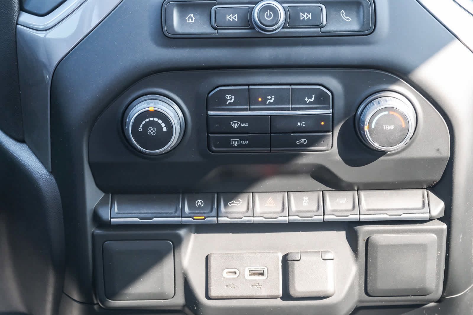 Used 2022 Chevrolet Silverado 1500 Custom RWD image 15