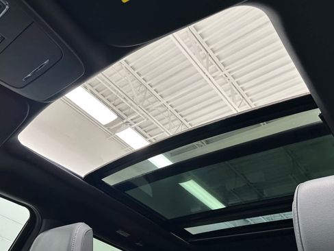 Used 2024 Ford F150 Lightning Pro image 39