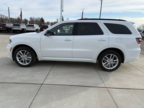 Used 2023 Dodge Durango GT image 5