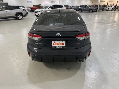 Used 2026 Toyota Corolla SE image 8
