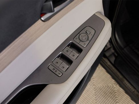 Used 2021 Hyundai Palisade SEL w/ Premium Package image 41