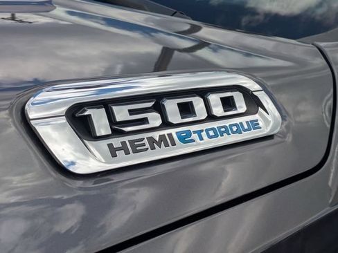 Used 2022 RAM 1500 Limited AWD/4WD image 38