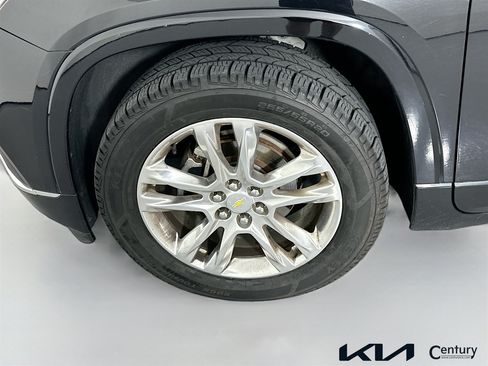Used 2018 Chevrolet Traverse High Country AWD/4WD image 34