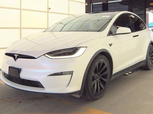 Used 2023 Tesla Model X AWD/4WD image 5