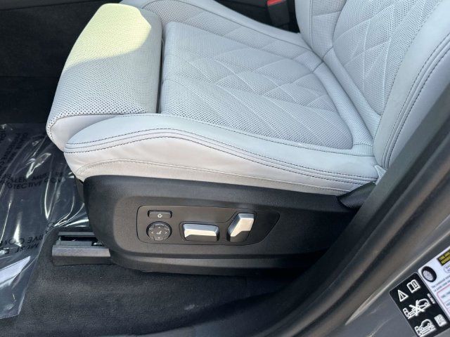 Certified 2025 BMW X5 xDrive40i w/ M Sport Package AWD/4WD image 26