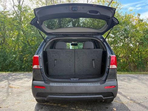 Used 2012 Kia Sorento LX w/ Convenience Pkg image 32